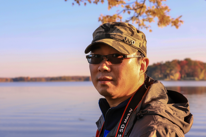 旅加中国摄影师周震寰（Steven Zhou）荣获2023索尼世界摄影奖决赛运动组别唯一获奖
