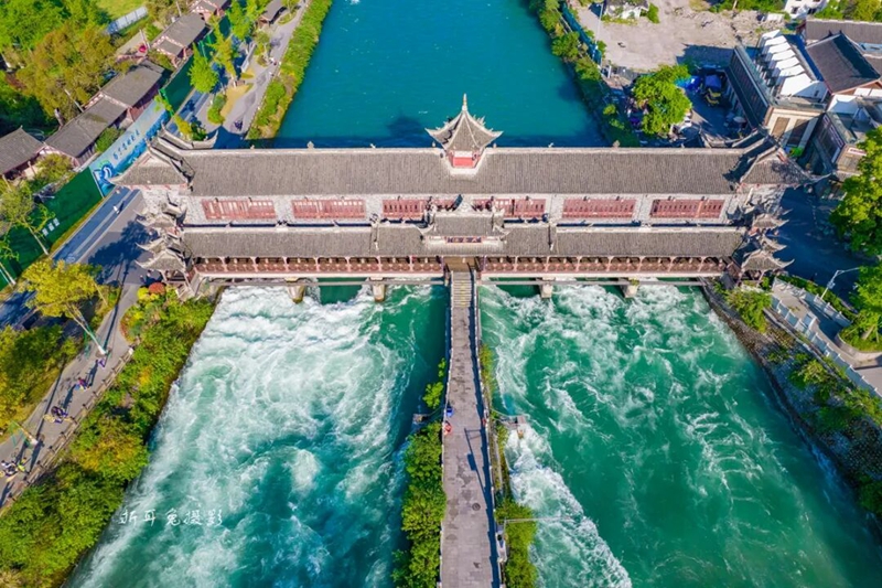 1764729910151472.jpg 41a8cb61f948e118205c99d91c6ac78d.jpg